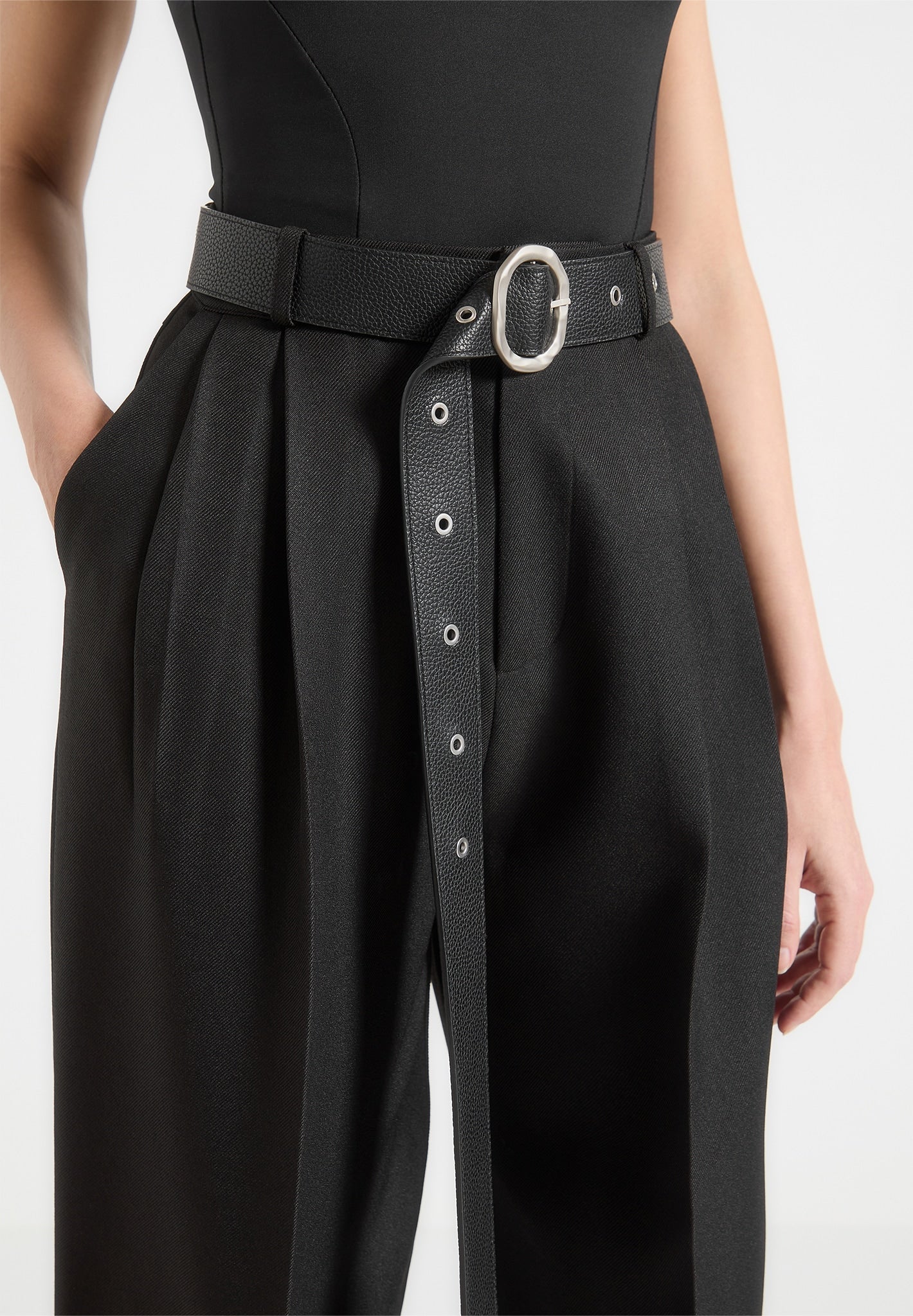 suzanne-tailored-trousers-with-oversized-belt-and-ankle-ties-black