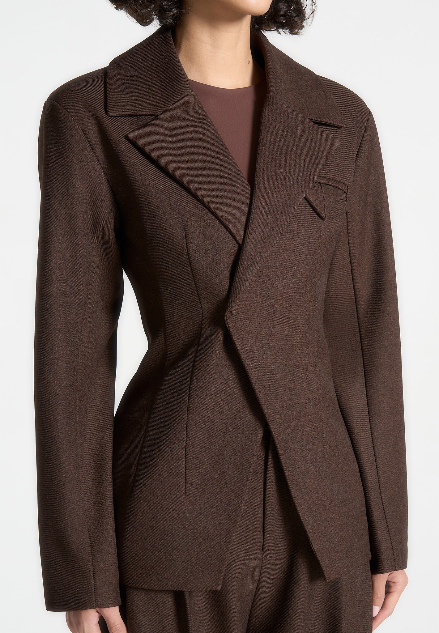 Beatrice - Tailored Contour Double Breasted Blazer - Brown
