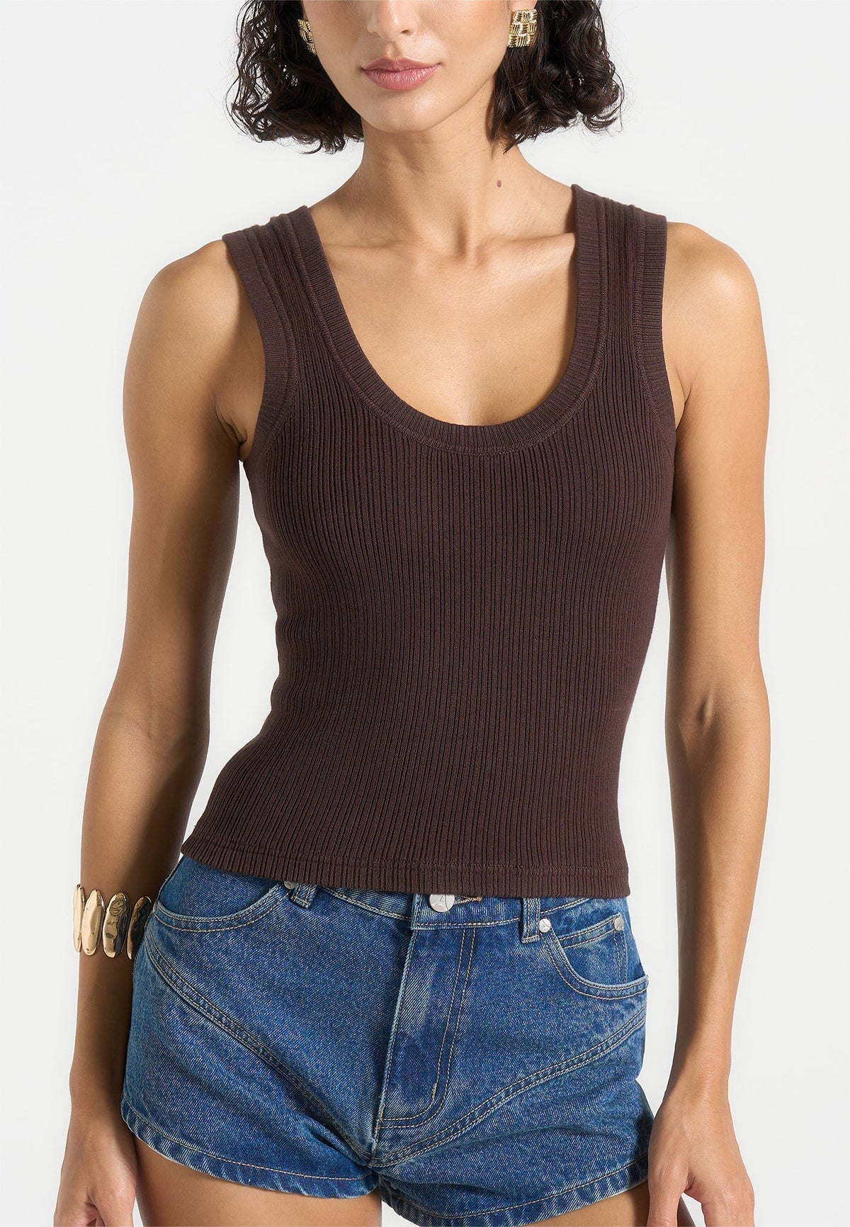Justine - Scoop Neck Ribbed Tank Top - Brown