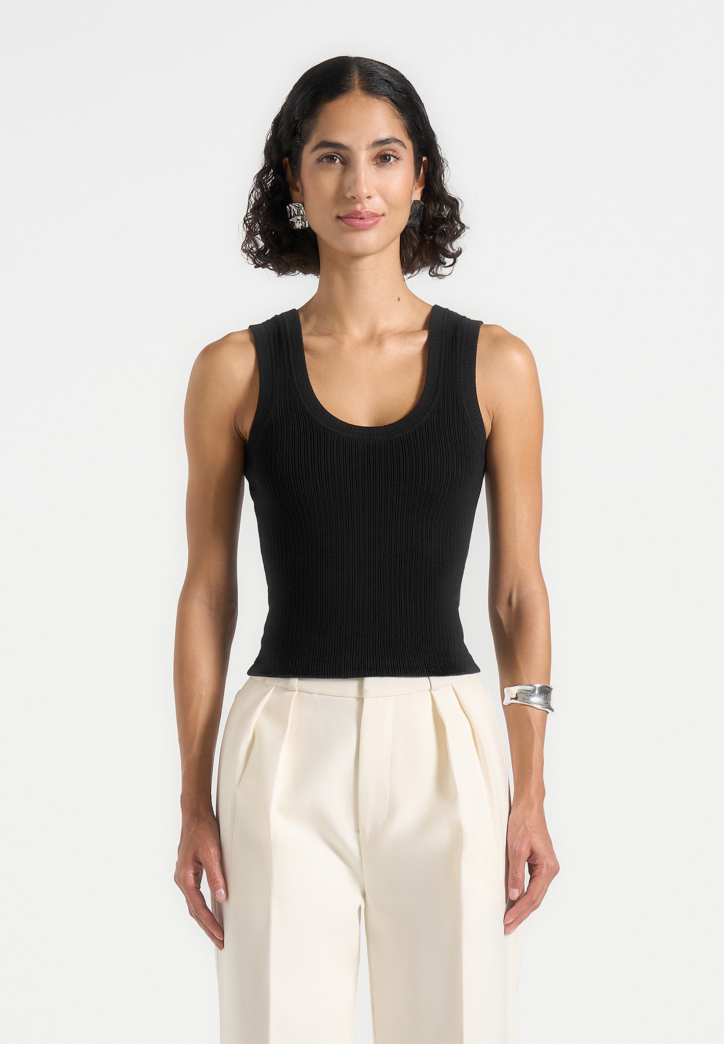 Liane - Scoop Neck Ribbed Tank Top - Black