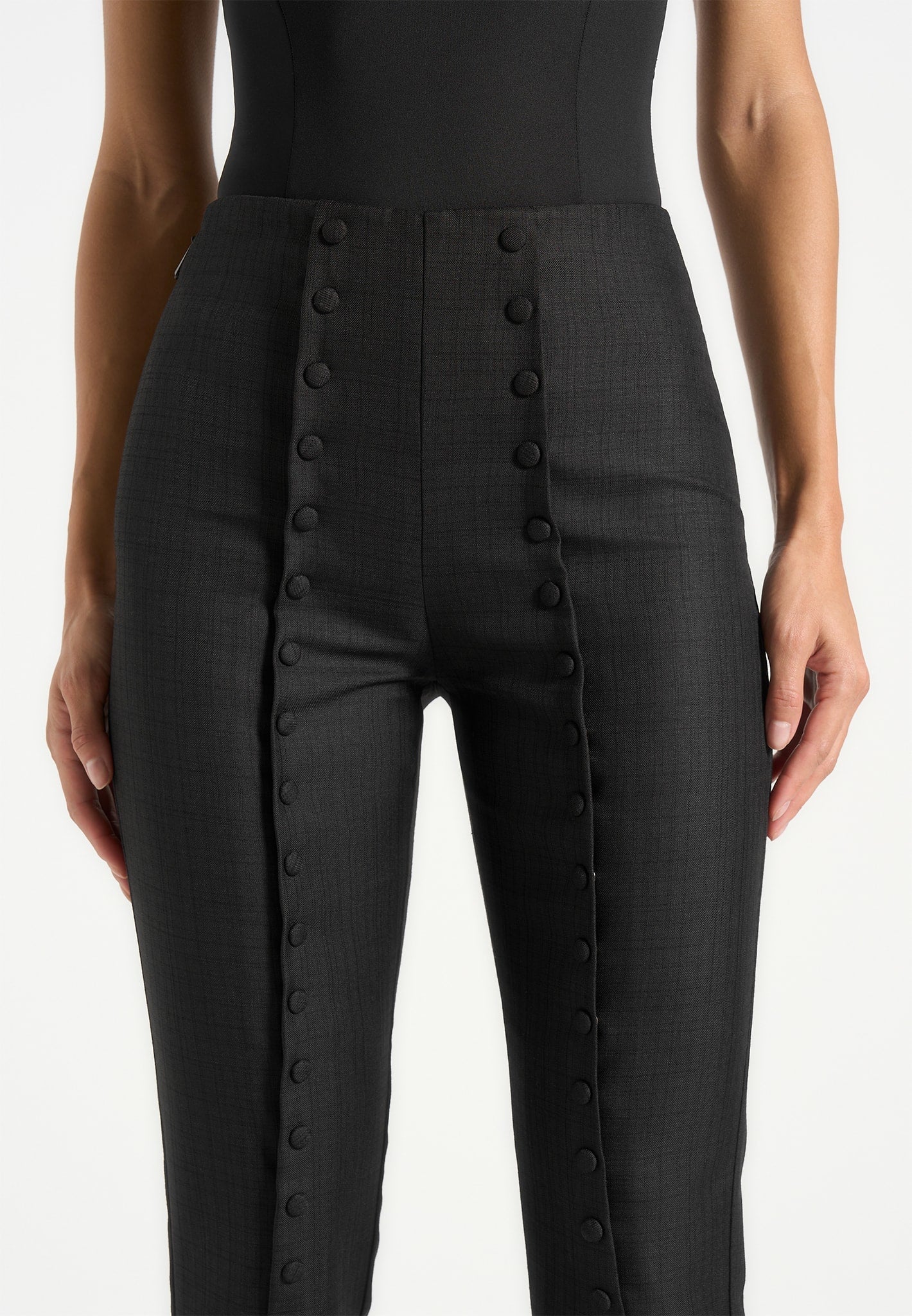 Therese - Tailored Button Detail Pants - Black