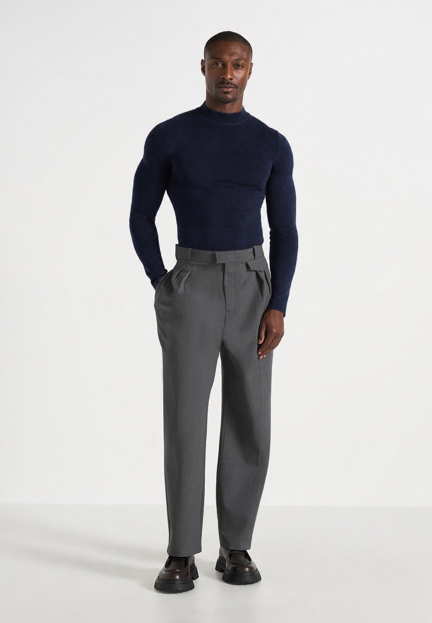 KW003 - Fitted Mock Neck Wool-Blend Jumper - Navy