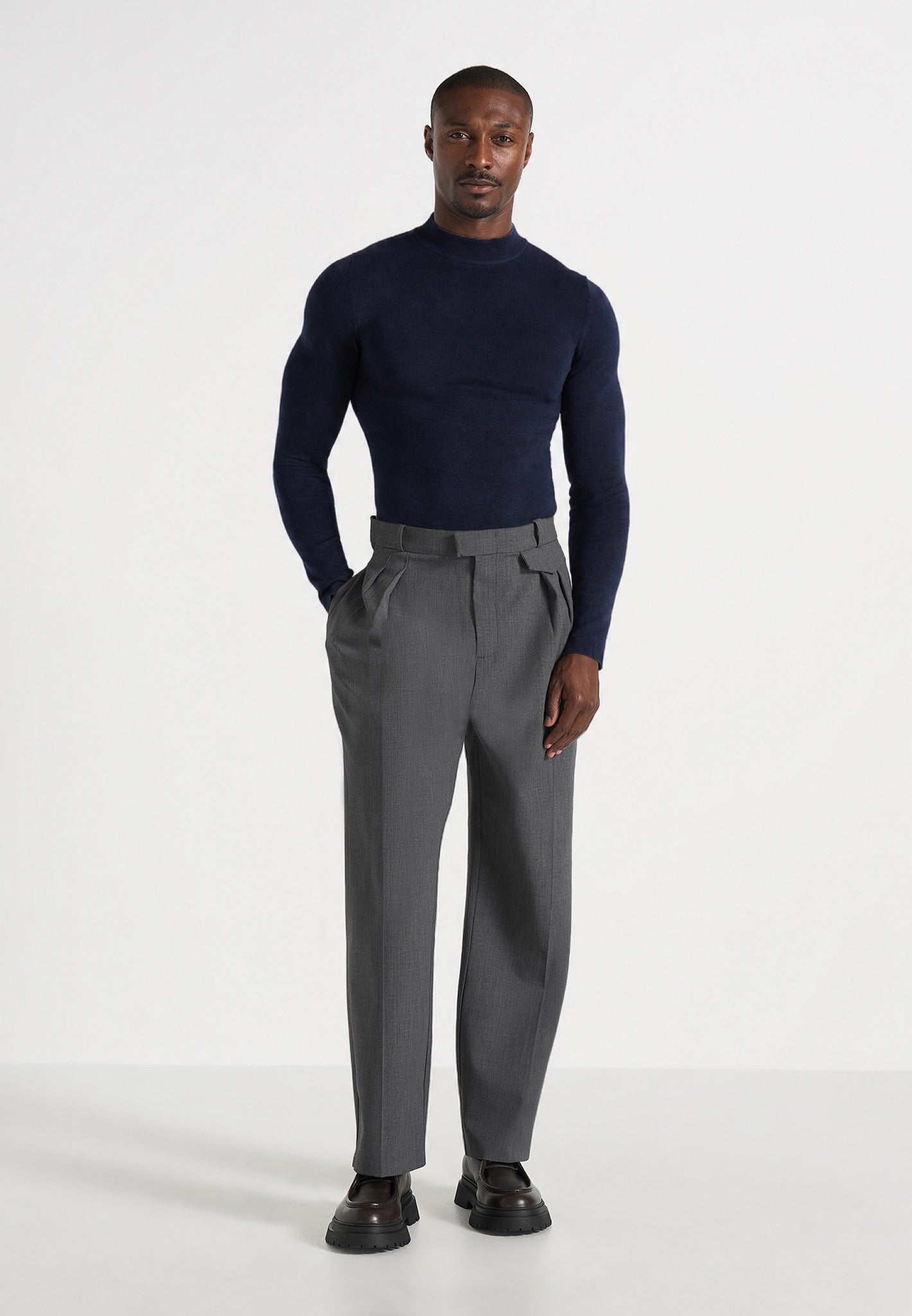 KW003 - Fitted Mock Neck Wool-Blend Jumper - Navy