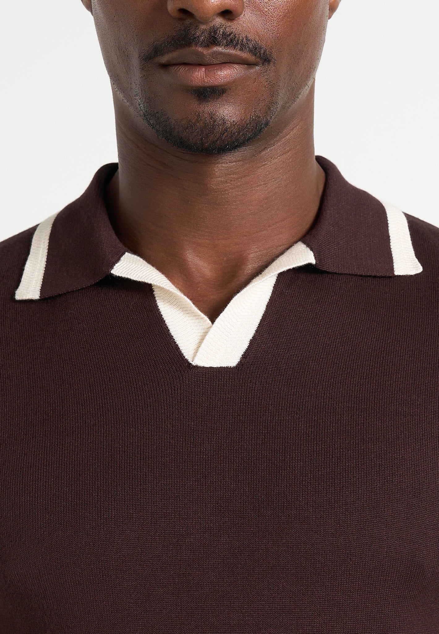 lambert-contrast-detail-knit-polo-shirt-brown