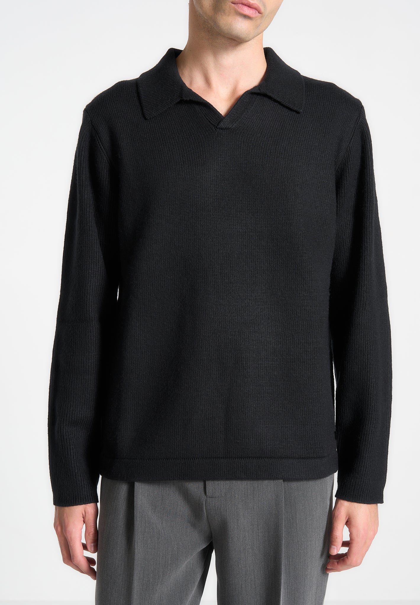 wool-blend-knit-revere-long-sleeve-jumper-black