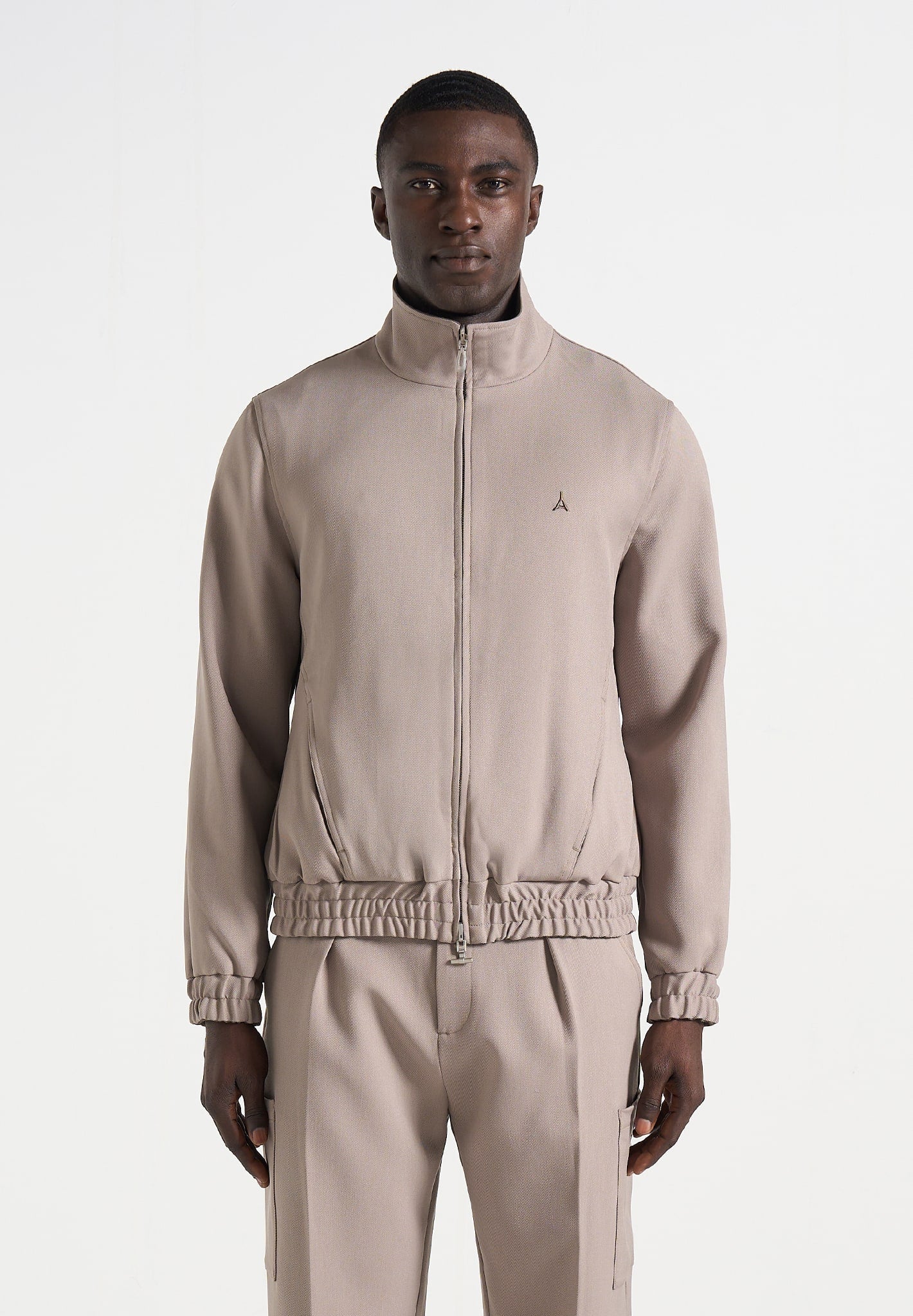 eli-reversible-eiffel-jacket-mushroom-taupe