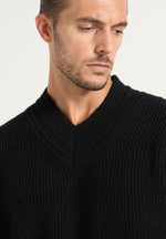 Remi - Signature Ribbed Wool-Blend V-Neck Jumper - Black