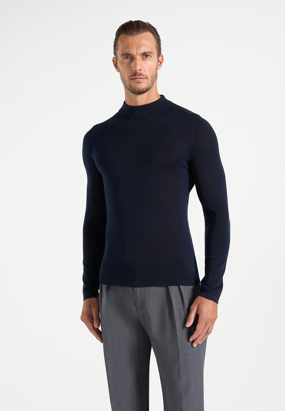 KW003 - Fitted Mock Neck Wool-Blend Jumper - Navy