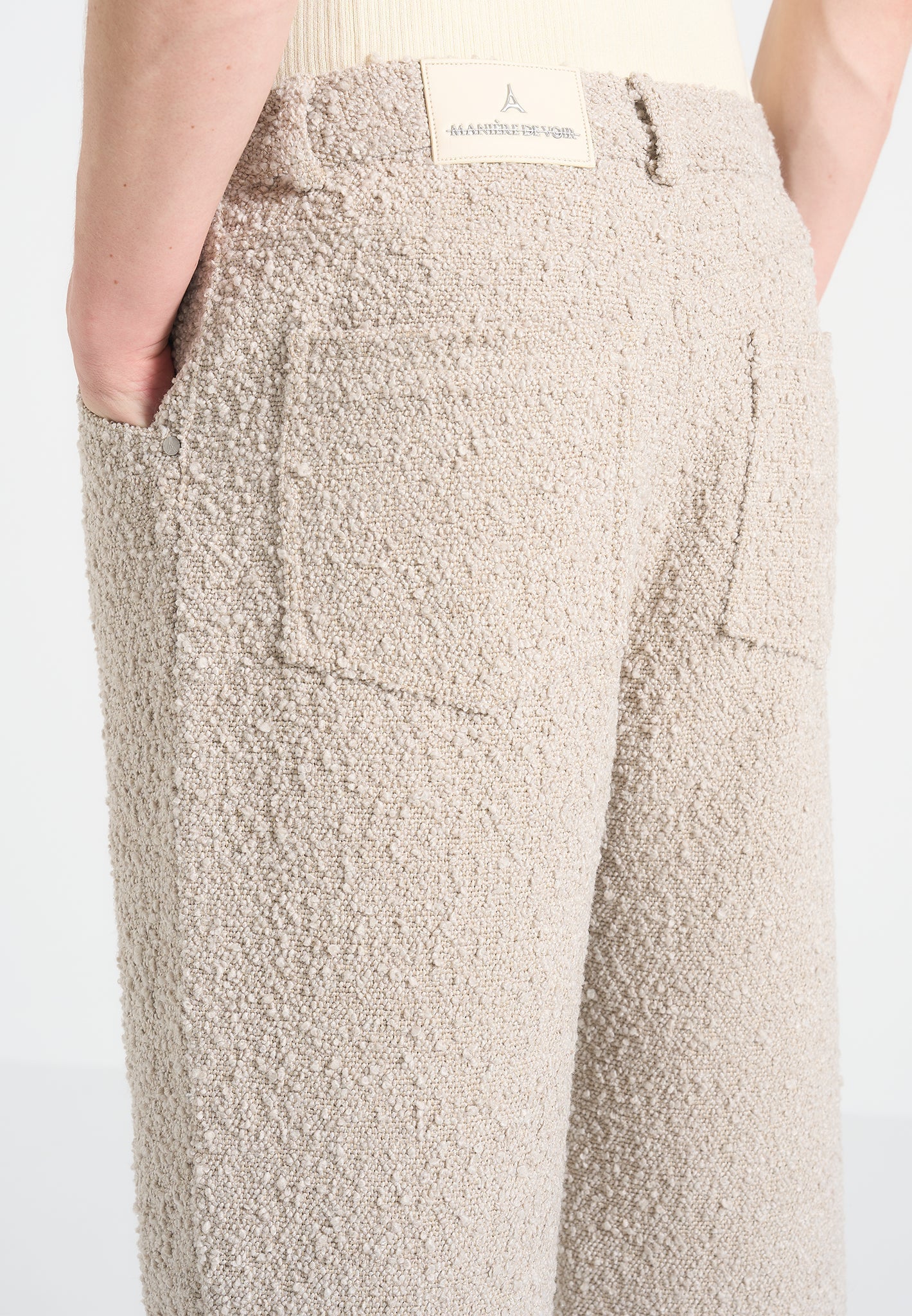arnault-boucle-pleated-jeans-beige