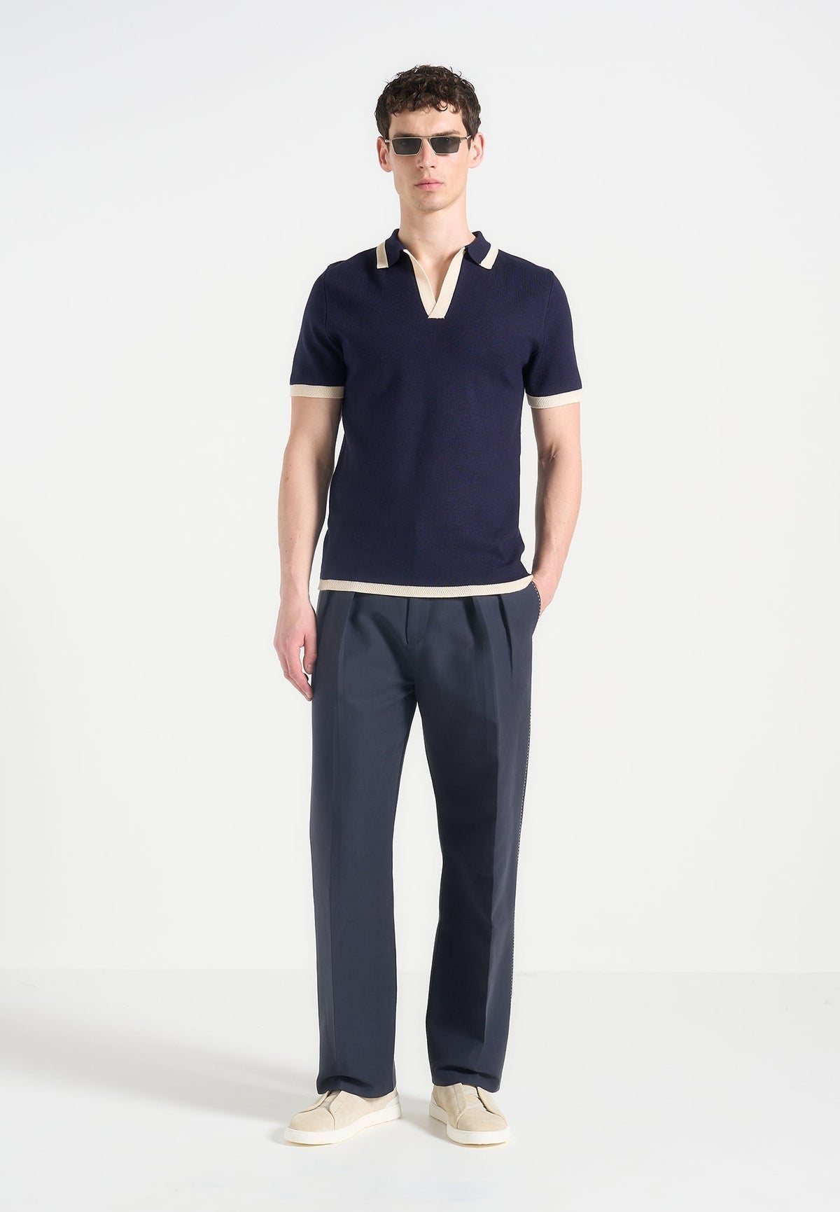 L⁠ambert - Contrast Detail Knit Polo Shirt - Navy