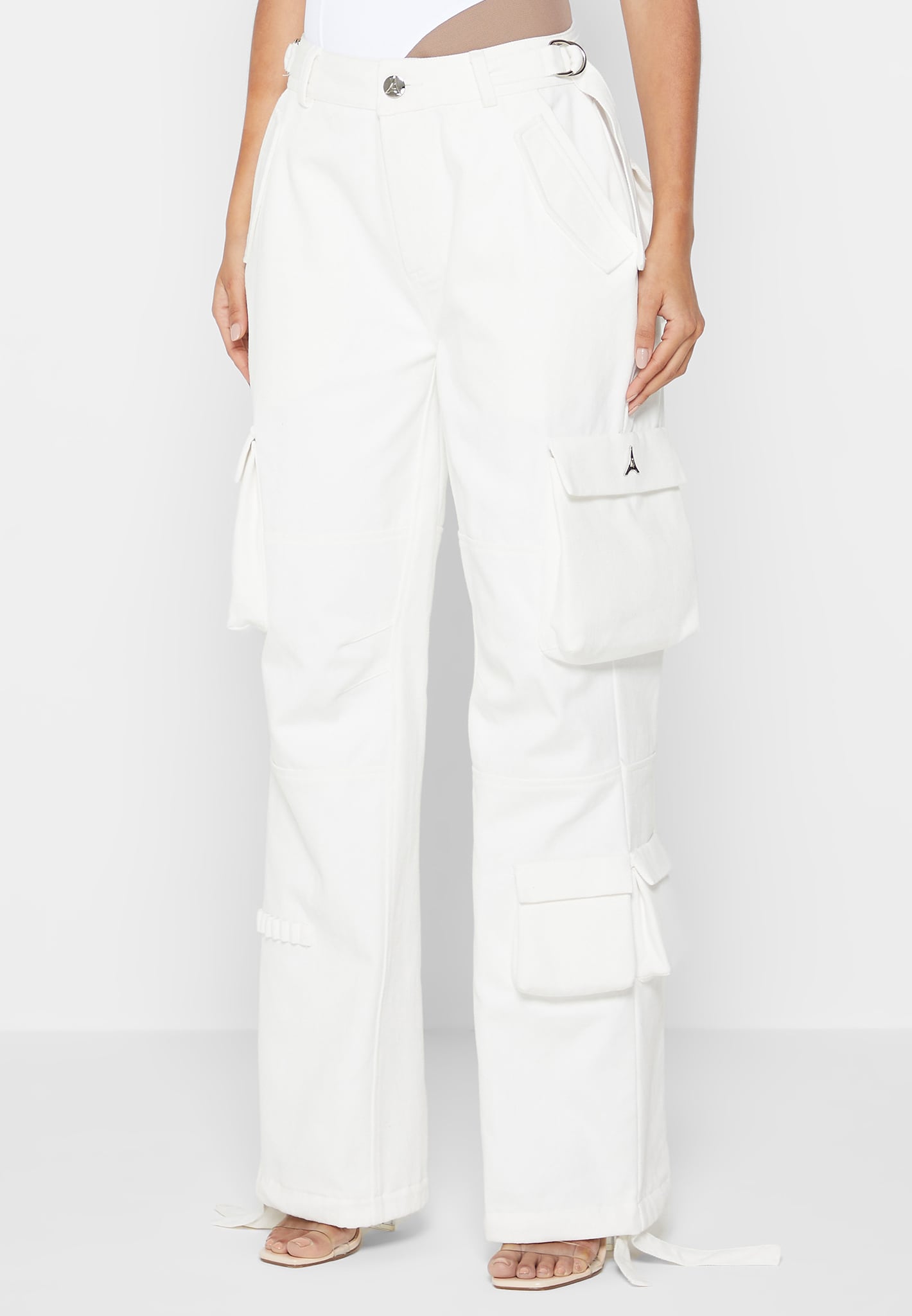 mid-rise-cargo-pants-white