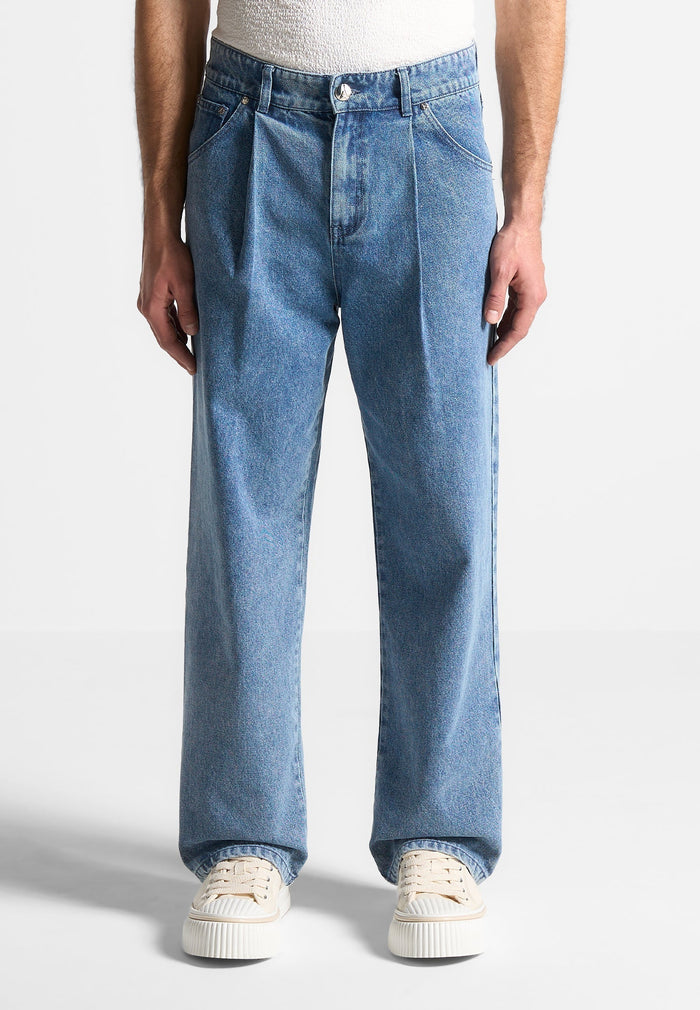 arnault-pleated-jeans-washed-blue