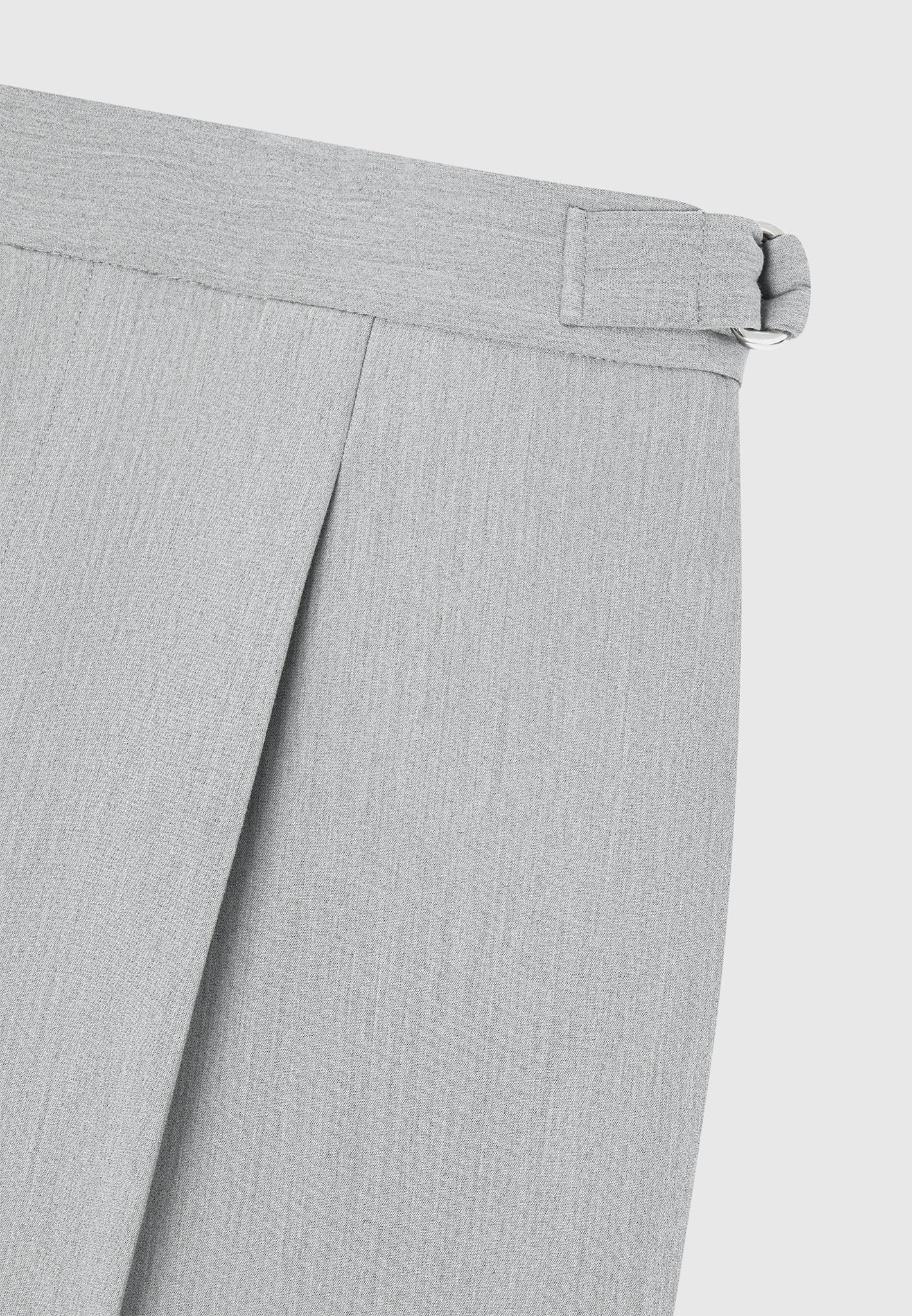 pleated-tailored-trousers-light-grey
