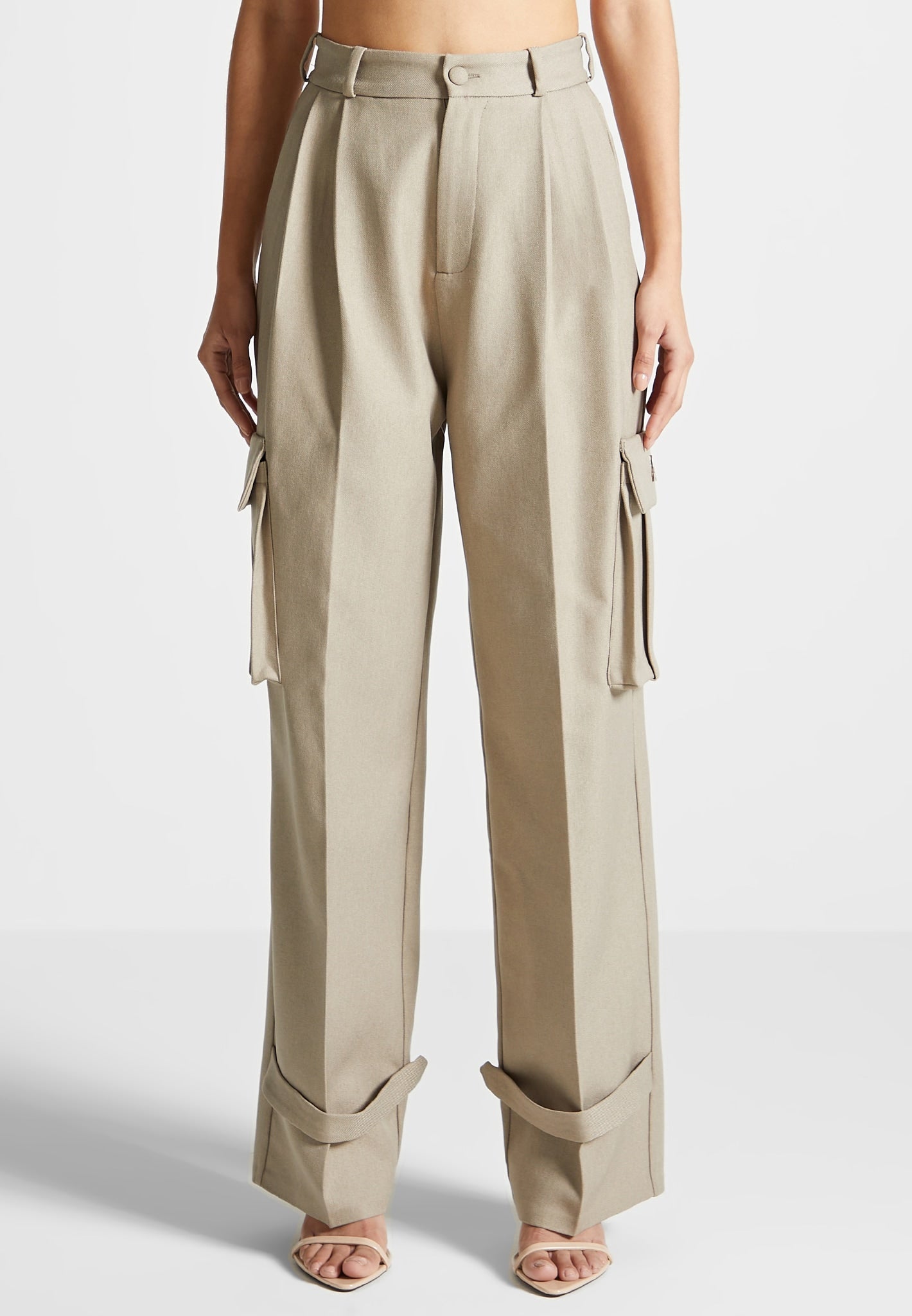 Danielle - Tailored Pleated Cargo Trousers - Beige