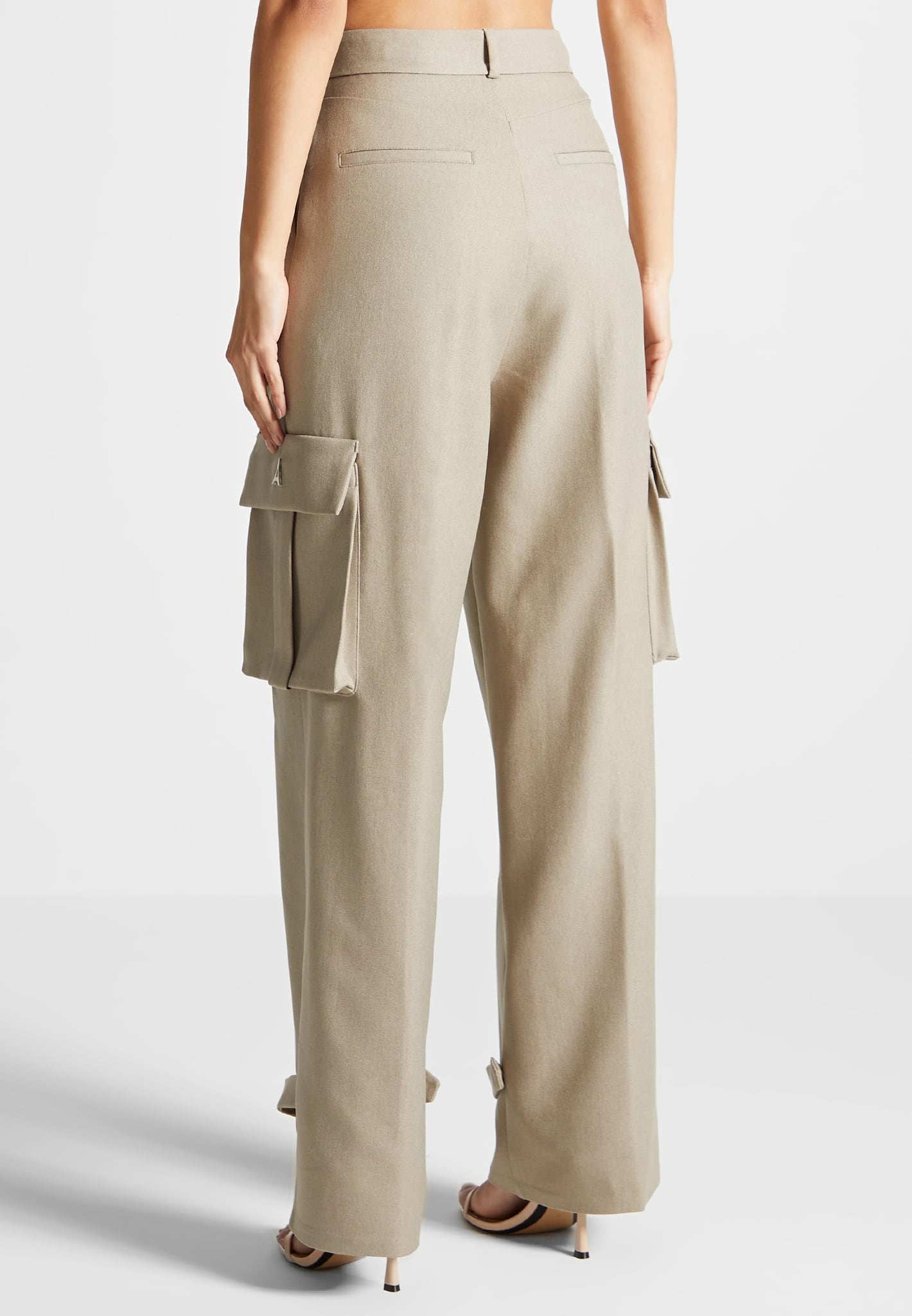 Danielle - Tailored Pleated Cargo Trousers - Beige