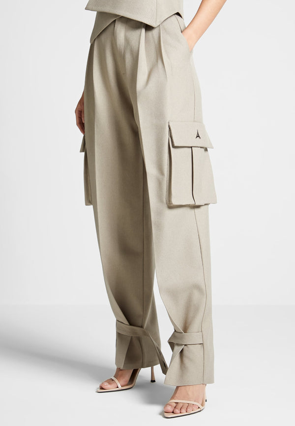Danielle - Tailored Pleated Cargo Trousers - Beige