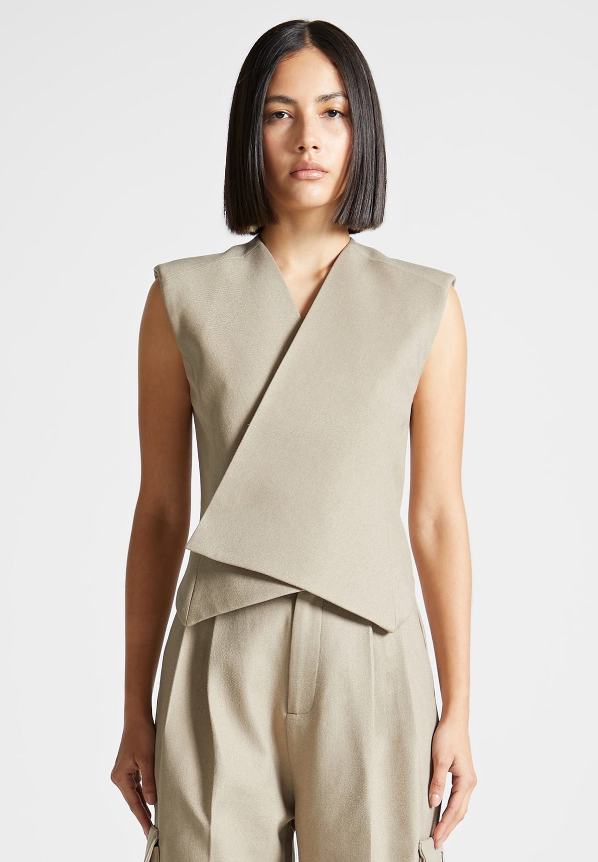 L⁠aurence - Tailored Wrap Suit Vest - Beige