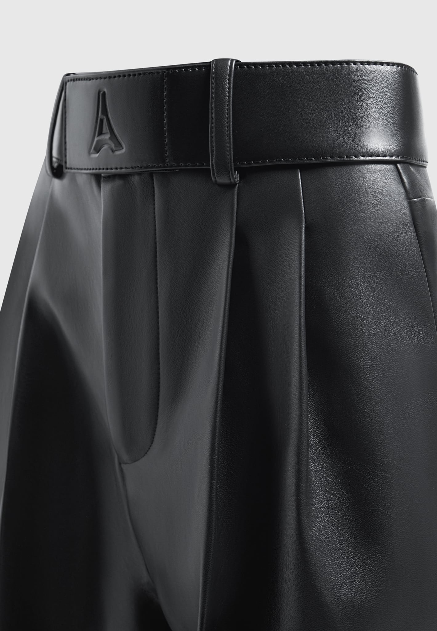 vegan-leather-pleated-trousers-with-eiffel-belt-black