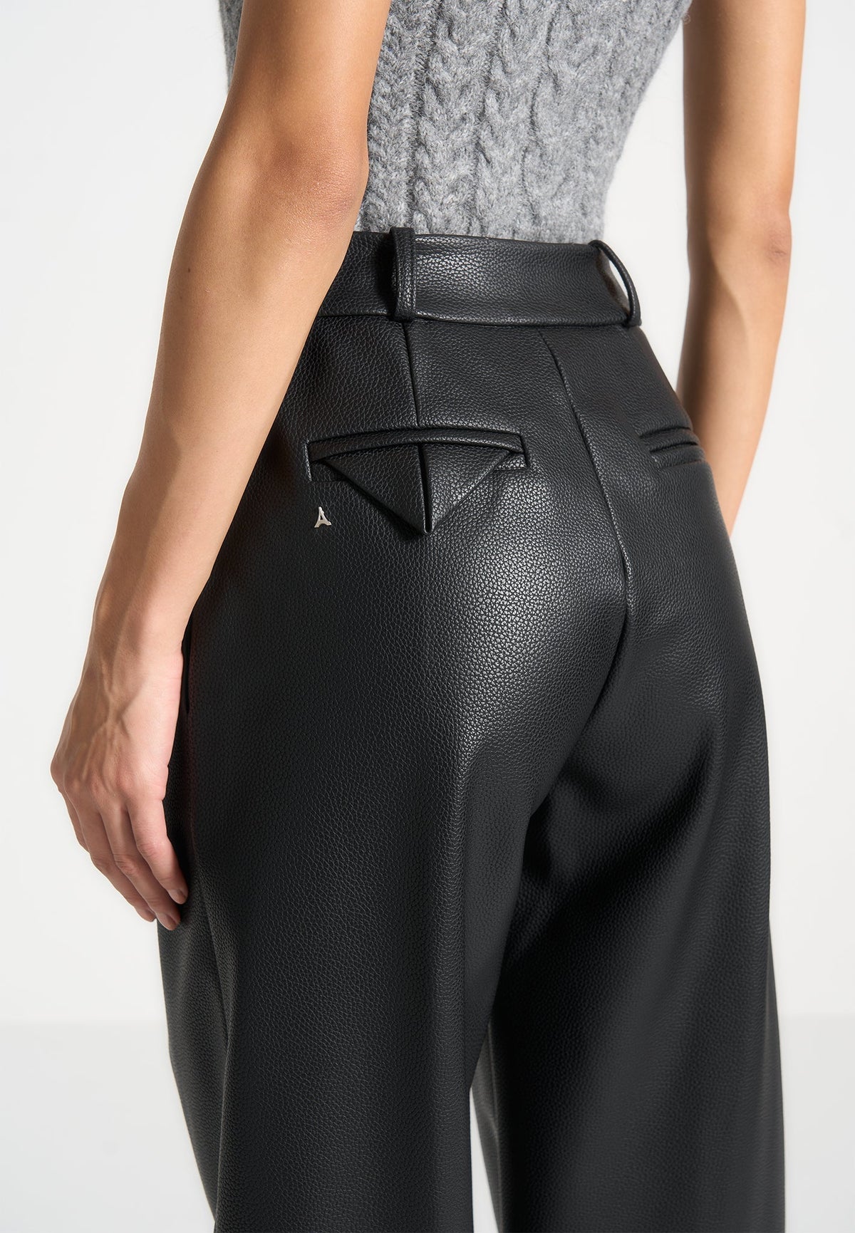Olivia - Pebbled Leather Pleated Stacked Pants - Black
