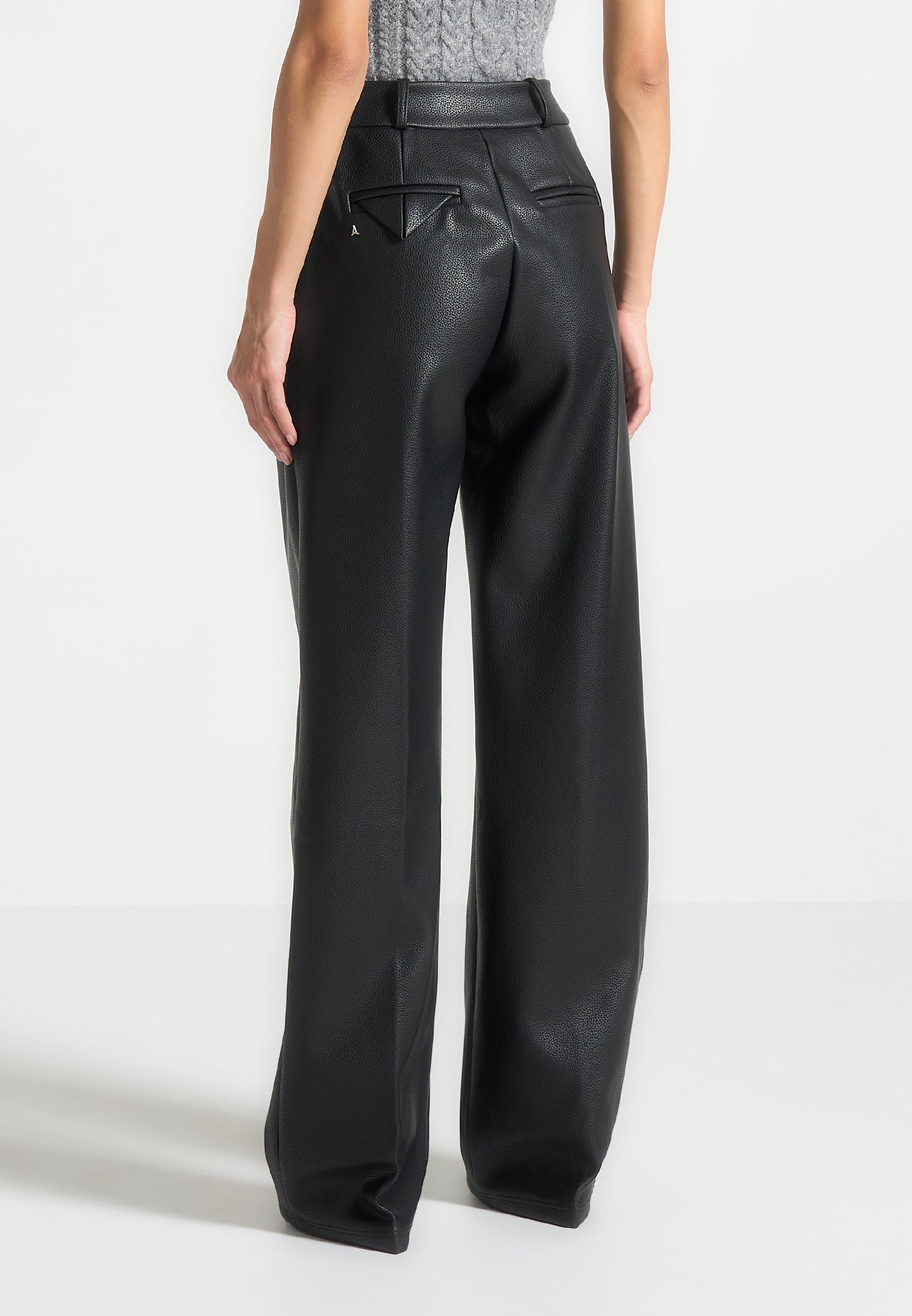 Olivia - Pebbled Leather Pleated Stacked Pants - Black