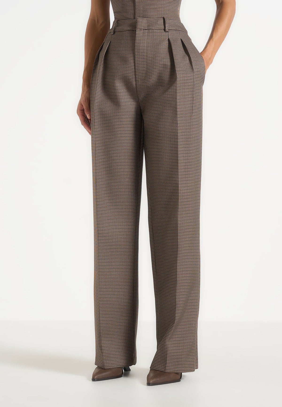 Julie - Houndstooth Twin Pleat Pants - Brown