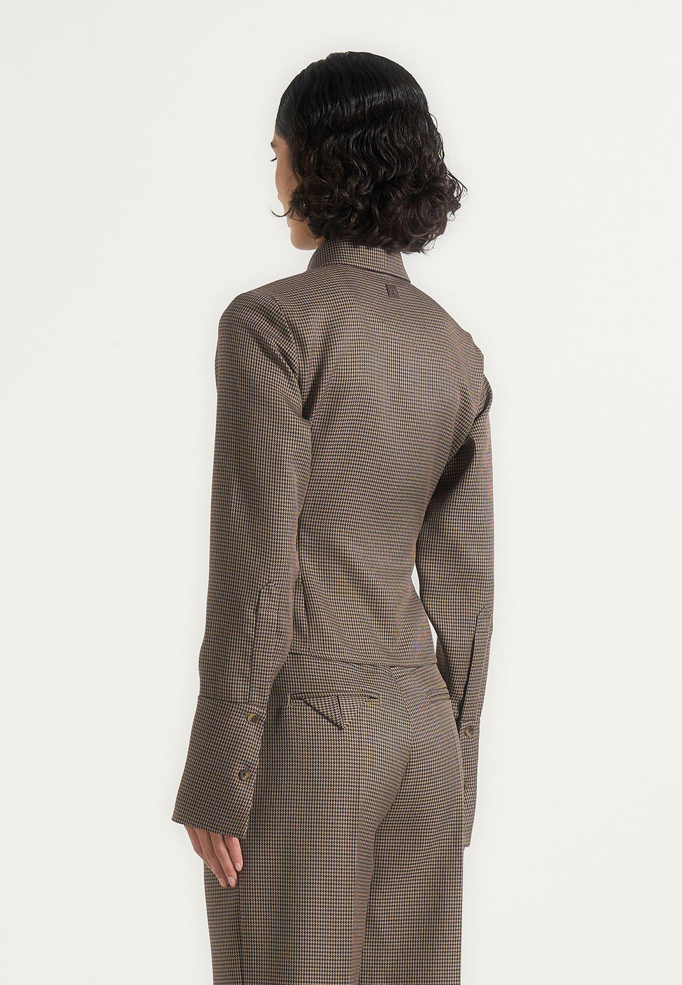 Sonia - Houndstooth Cinch Shirt - Brown