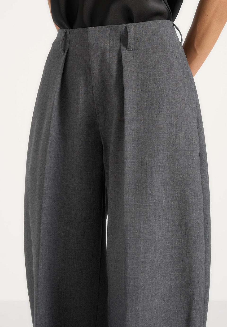Kylie - Barrel Leg Press Crease Wool-Blend Pants - Grey