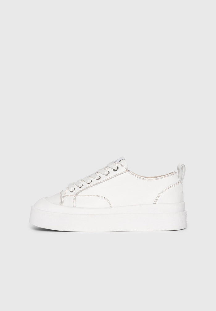 Women's Vienna - Leather Contrast Stitch Sneaker - White