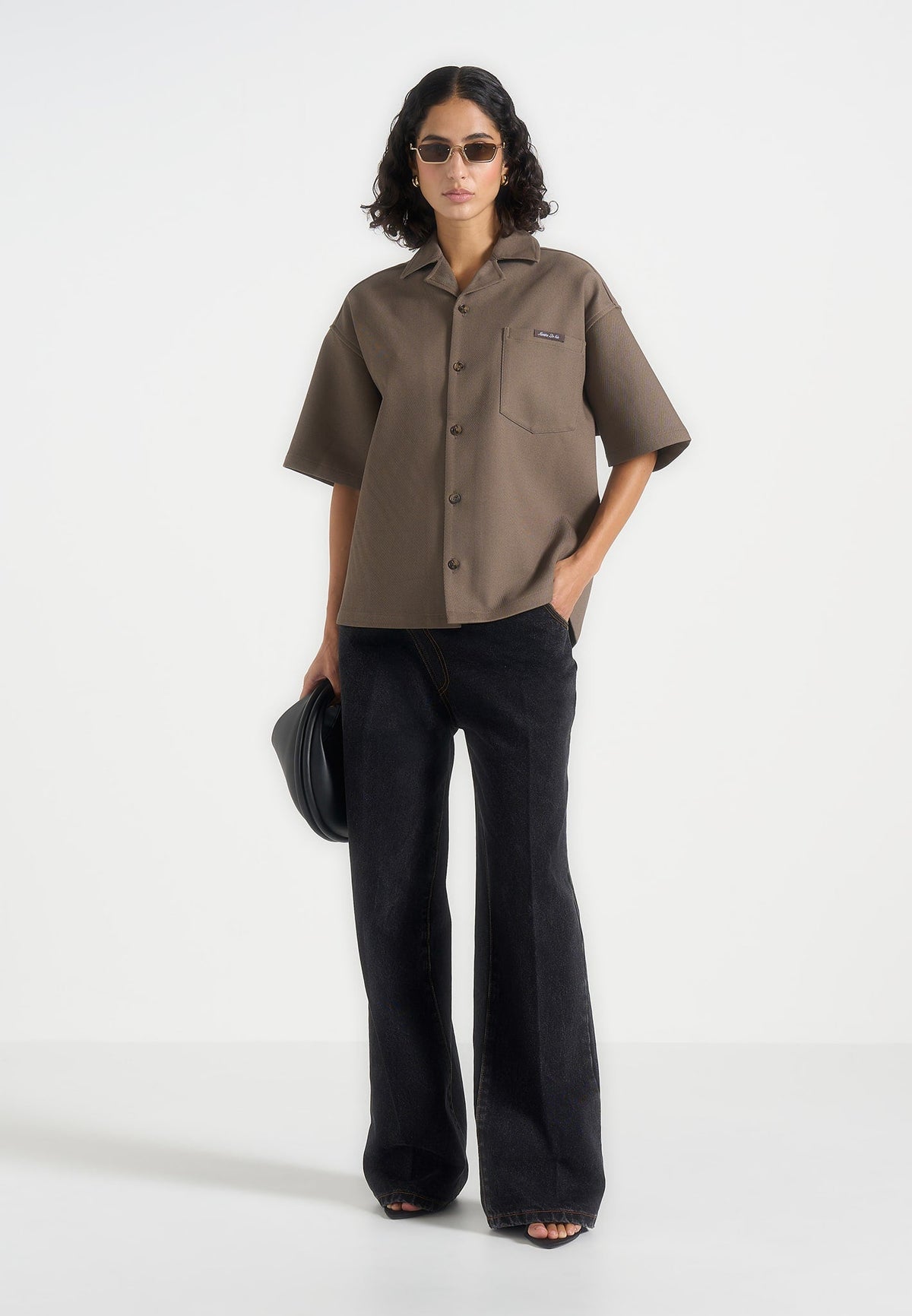 brook-unisex-signature-twill-boxy-shirt-olive