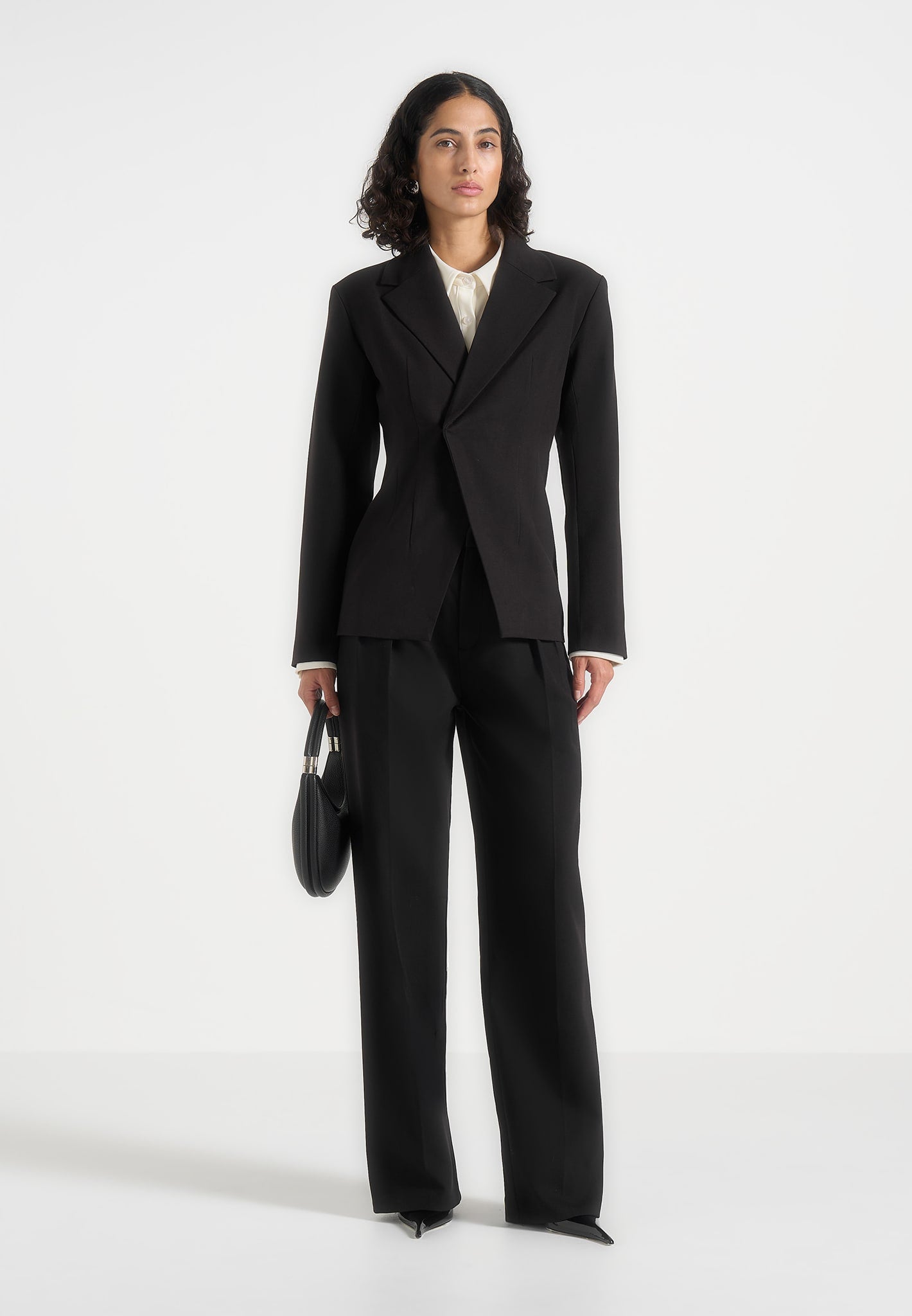 Beatrice - Tailored Cinched Blazer - Black 