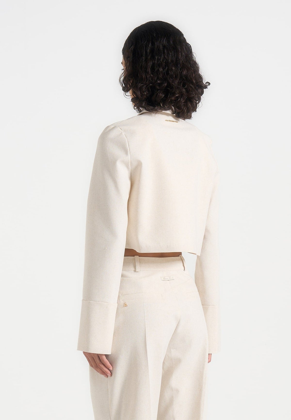 florine-linen-pintuck-cropped-shirt-natural