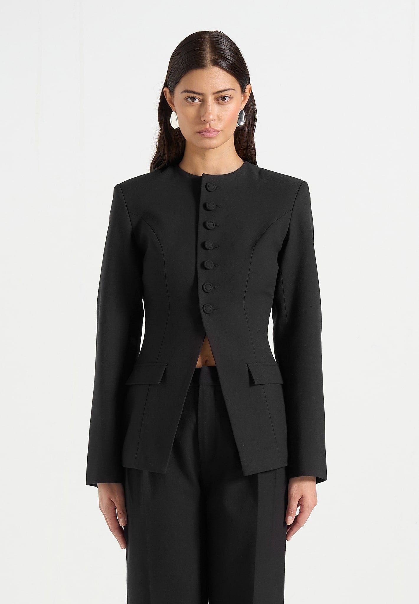 harper-tailored-cinch-blazer-with-detachable-collar-black
