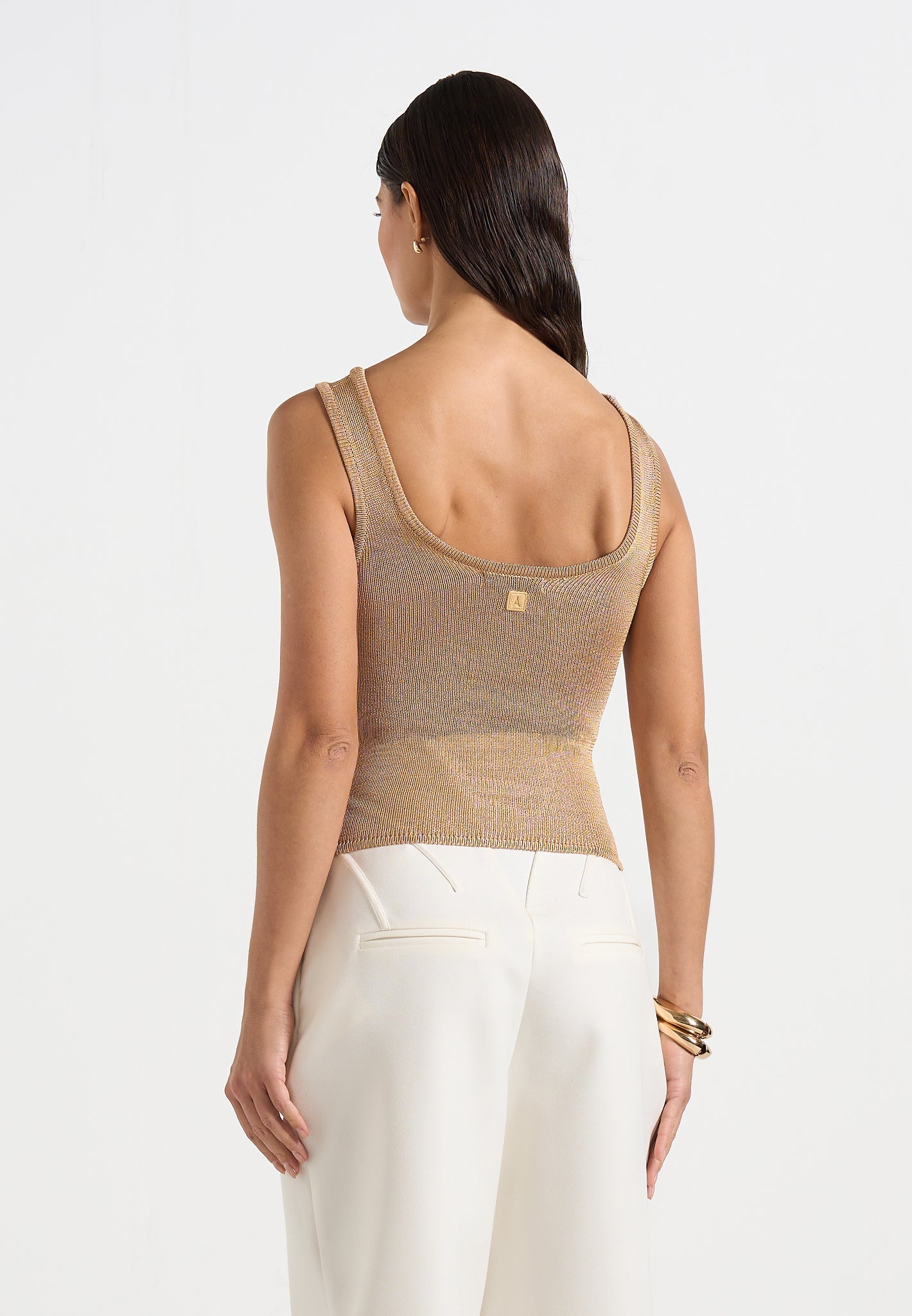 Pippa - Pointelle Knitted Tank Top With Knot Button - Gold