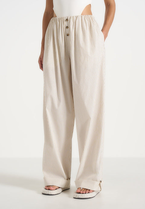  Relaxed Leg Pants