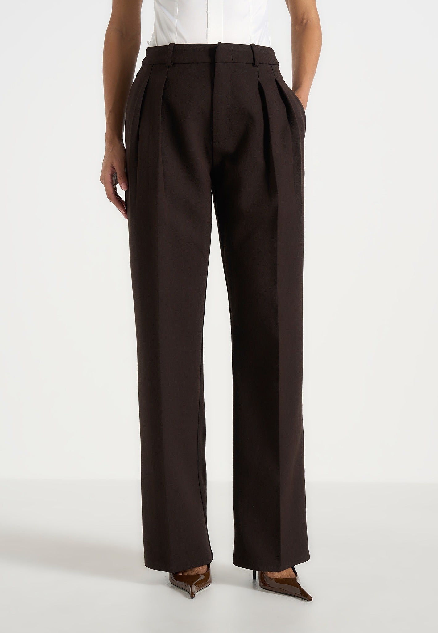 Julie - Tailored Twin Pleat Pants - Dark Brown 