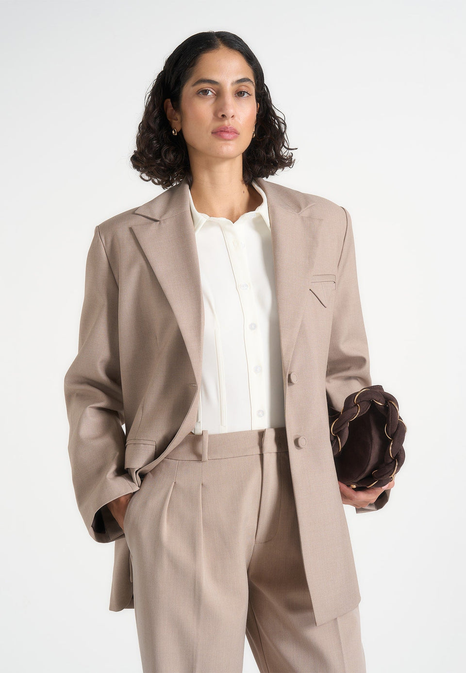 elena-oversized-open-back-tailored-blazer-taupe