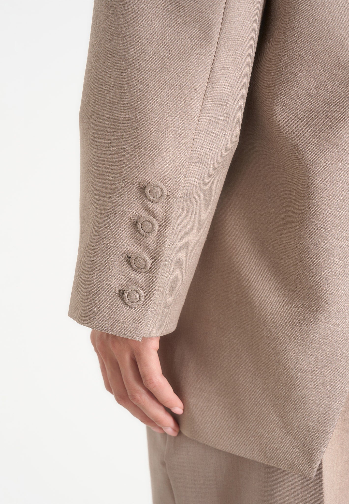 elena-oversized-open-back-tailored-blazer-taupe