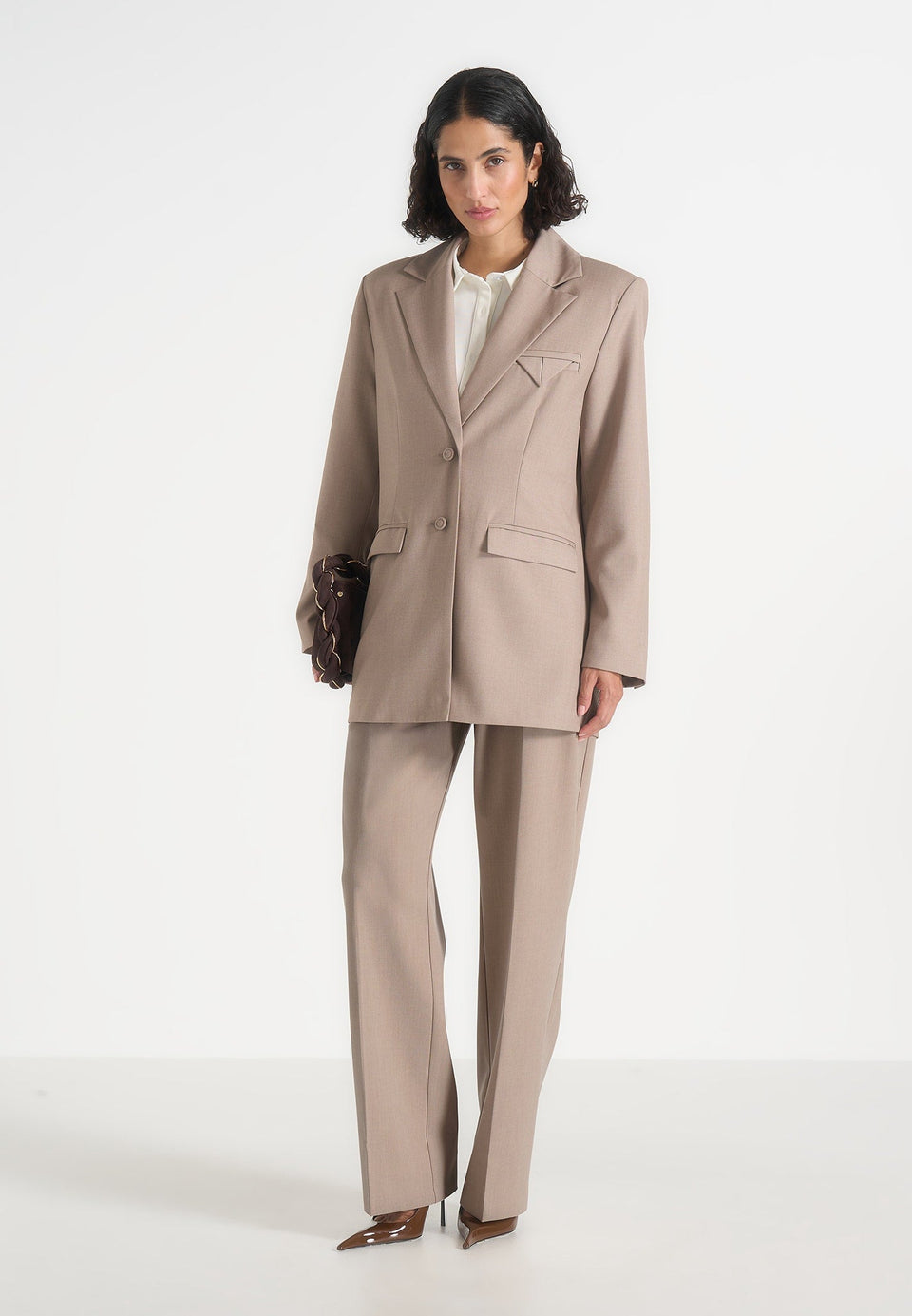 elena-oversized-open-back-tailored-blazer-taupe