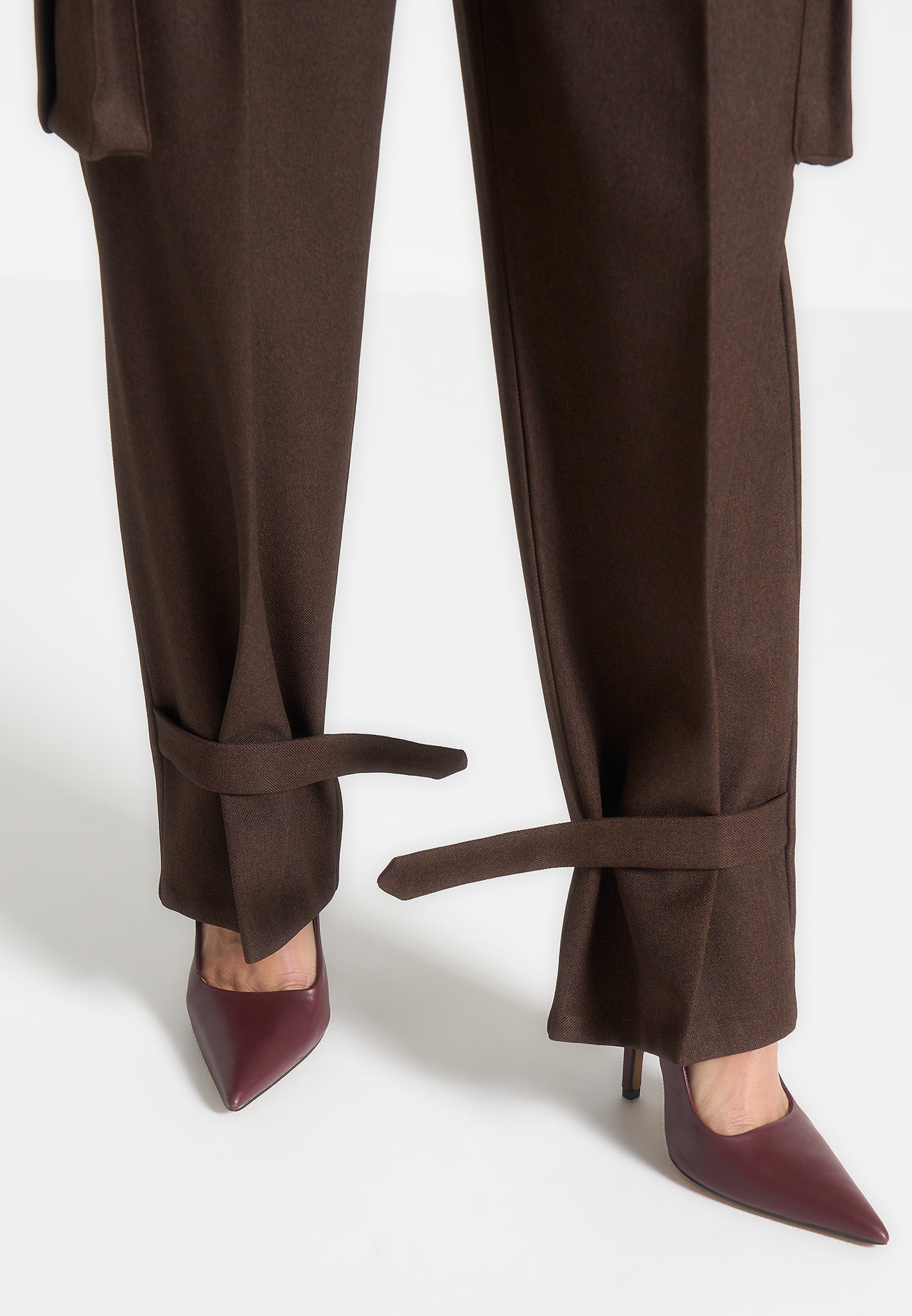 Danielle - Tailored Pleated Cargo Trousers - Brown