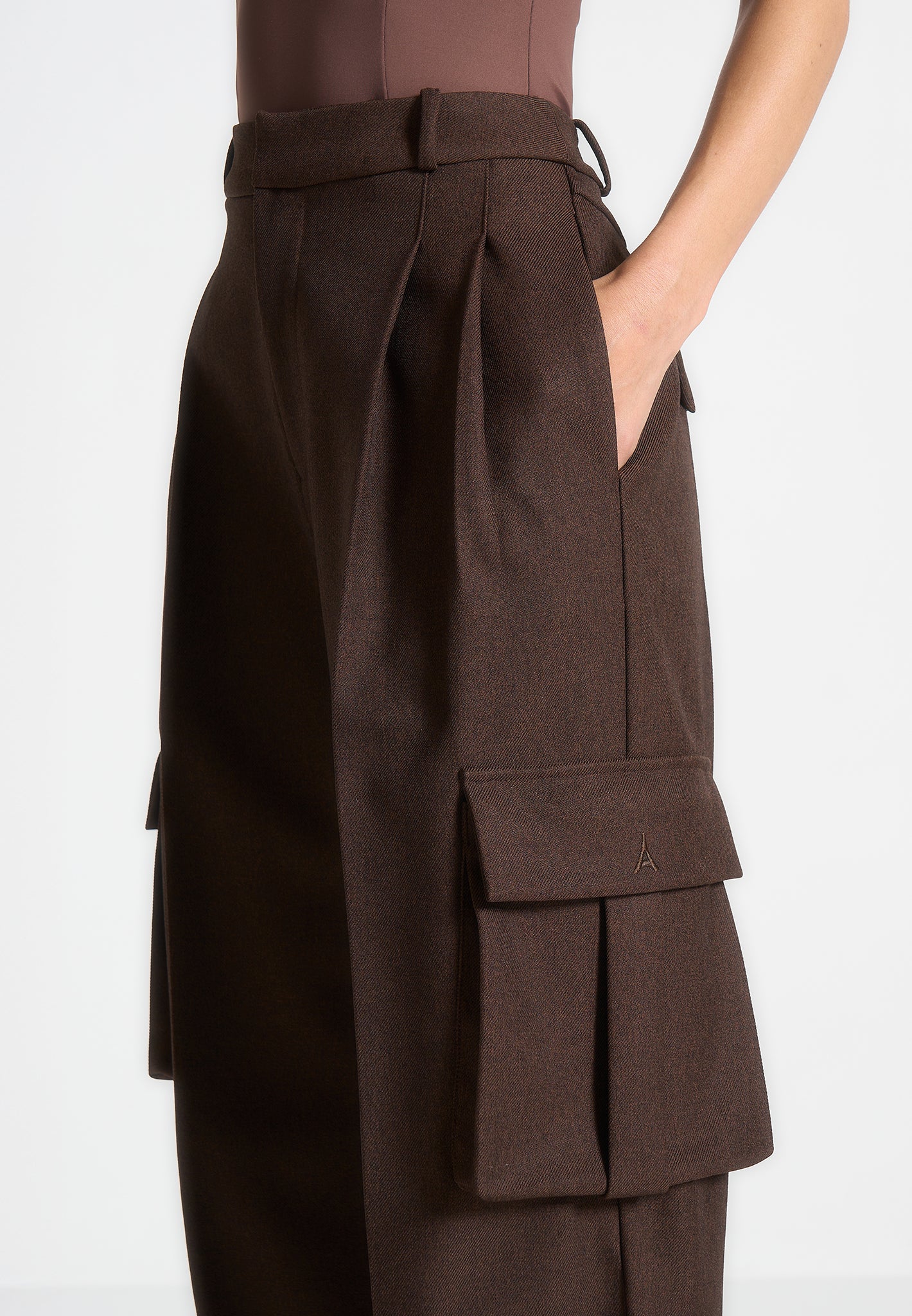 Danielle - Tailored Pleated Cargo Trousers - Brown