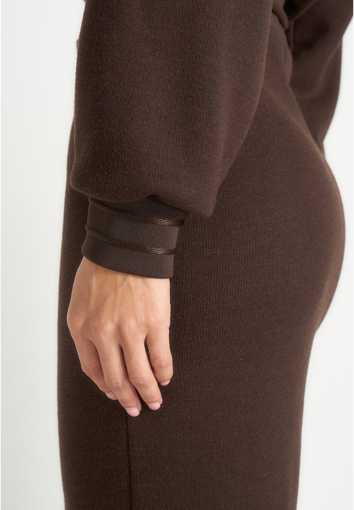 Esme - Belted Knit Maxi Jumper Dress - Brown