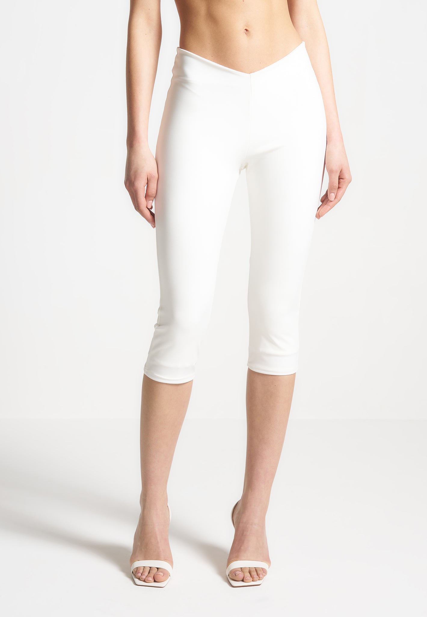 Angled Waist Capri Leggings - Off White | Manière De Voir Australia