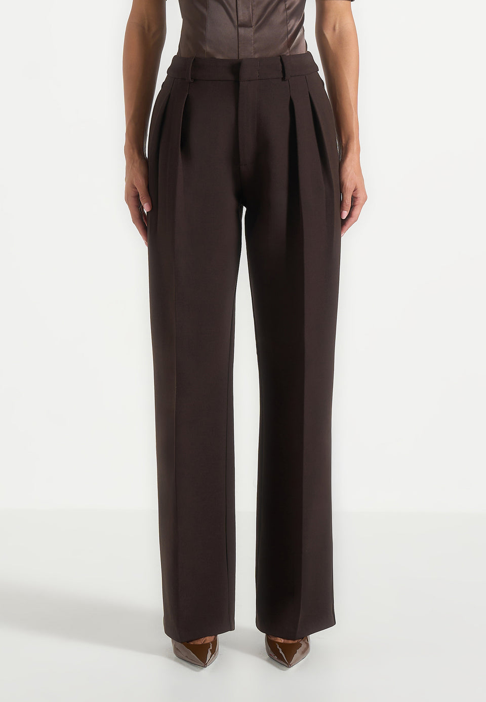 Julie - Tailored Twin Pleat Pants - Brown