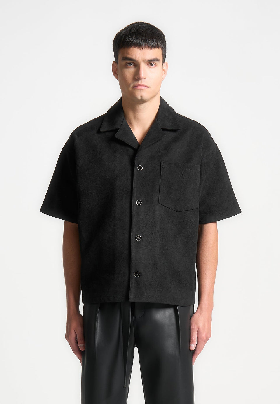 luc-boxy-suede-shirt-black