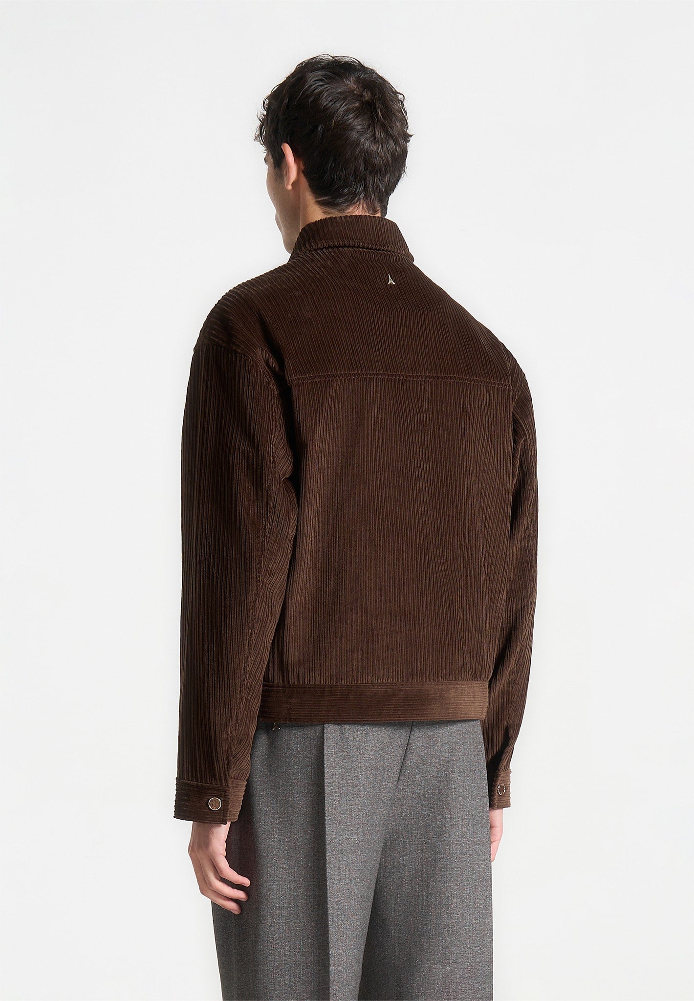 corduroy-trucker-jacket-brown