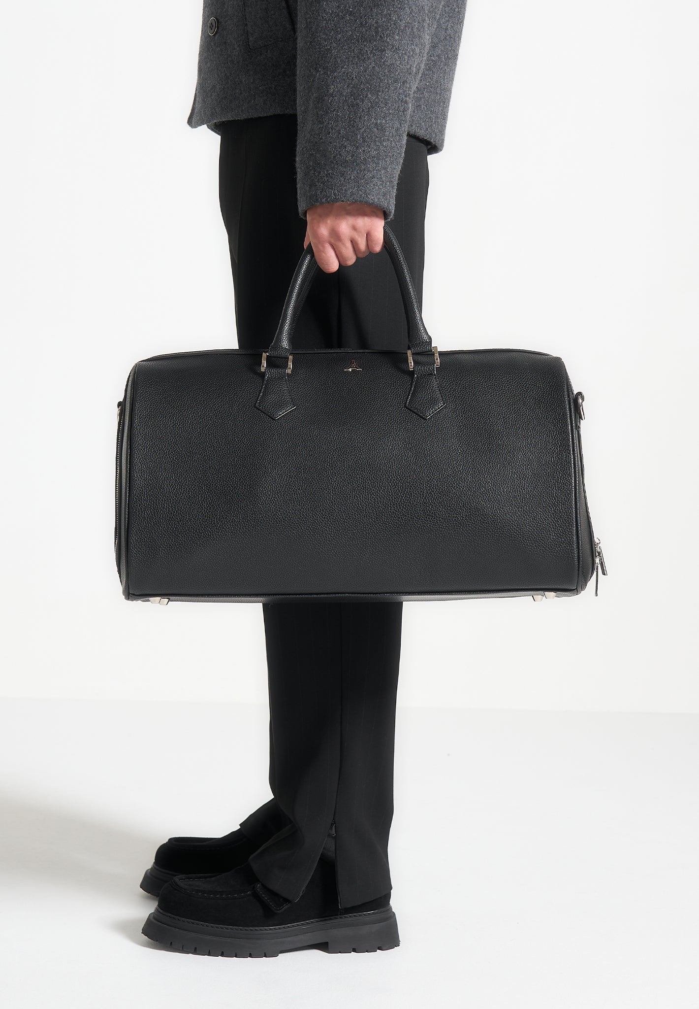 ac001-leather-travel-bag-black