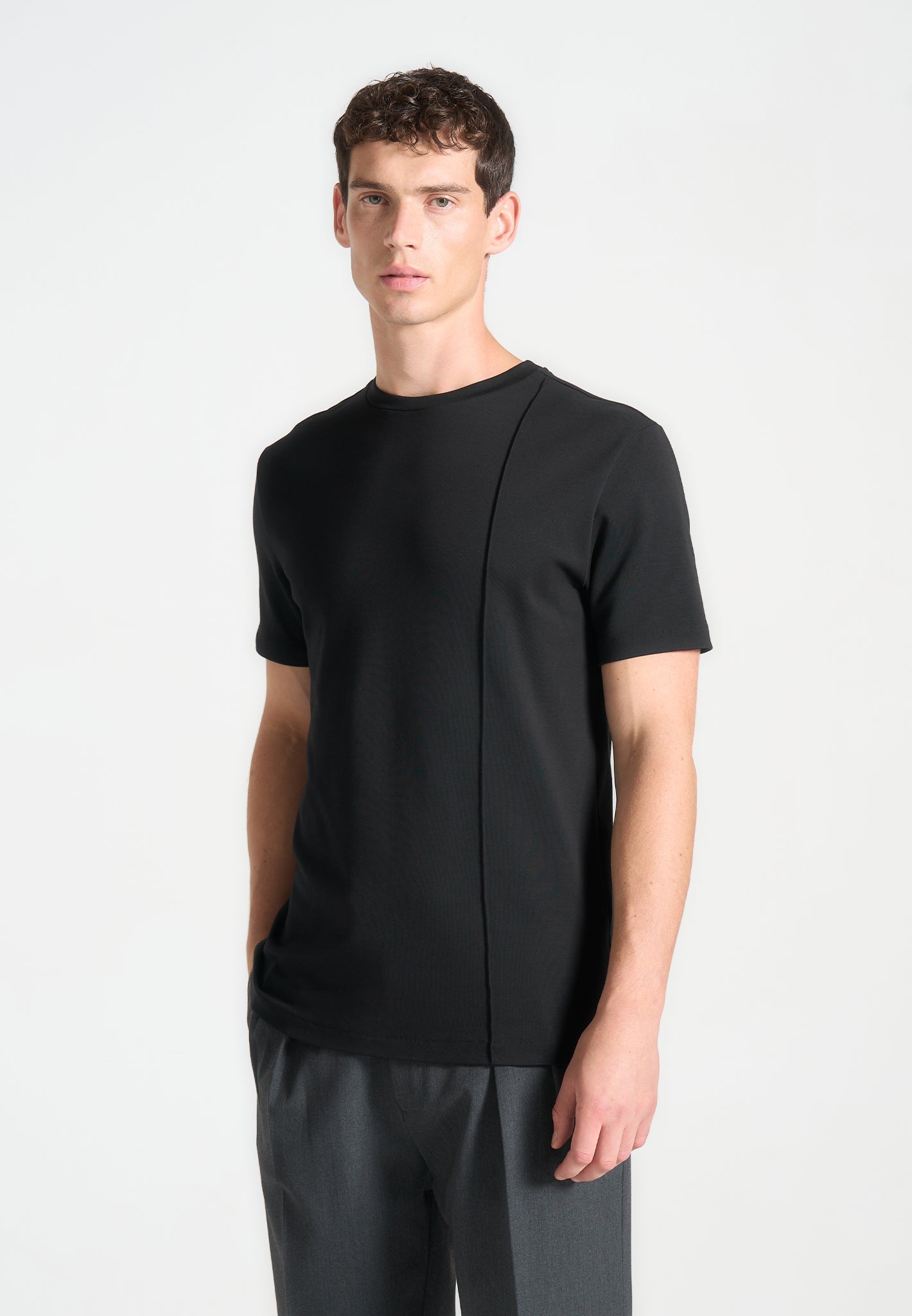 Éternel Regular Fit Cotton T-Shirt with Pintuck - Black