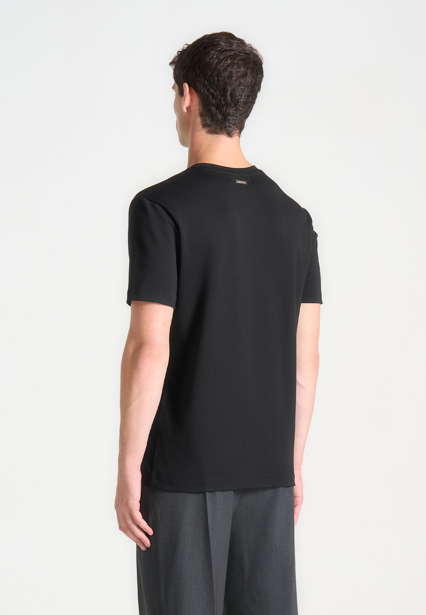 Éternel Regular Fit Cotton T-Shirt with Pintuck - Black