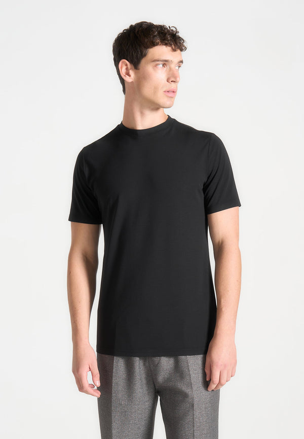 Armand - Fitted Luxe T-Shirt - Black