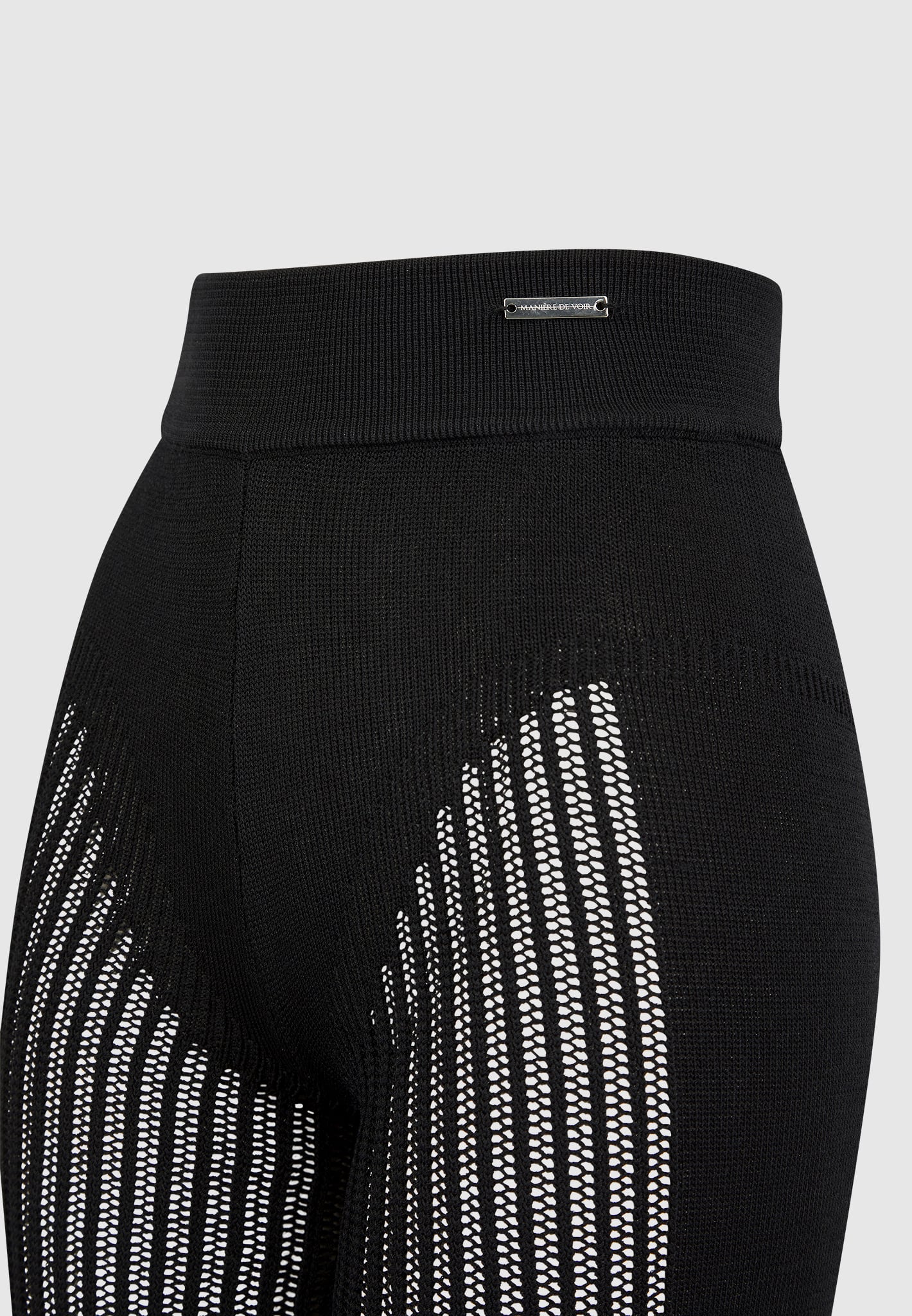 knitted-high-waisted-leggings-black